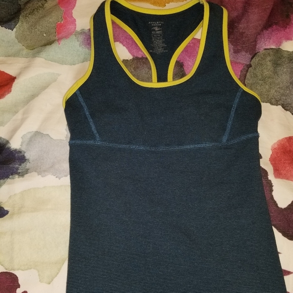 Sports tank - Picture 2 of 5